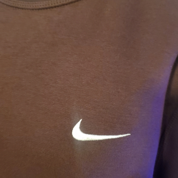 Nike Sweatshirt - Picture 7 of 11